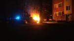 Pożar samochodu osobowego na ulicy 1 Maja w Opolu