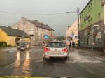 Ulewne deszcze i burze nad Opolszczyzną. Niebezpiecznie na drogach