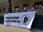 Manifestacja Młodzieżowego Strajku Klimatycznego pod Urzędem Wojewódzkim zakłócona 
