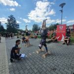 Używają tylko ciężaru swojego ciała, a efekty są niesamowite. W Opolu trwa zlot kalisteników