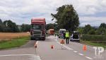 Rowerzysta wjechał pod samochód ciężarowy w Prudniku. Lądował śmigłowiec LPR
