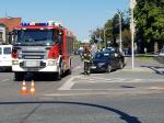 Wypadek z udziałem nieoznakowanego radiowozu policyjnego na skrzyżowaniu w Opolu