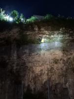 Strażacy interweniowali na amfiteatrze na Górze św. Anny. Uratowano psa