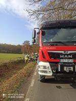 Kierowca stracił panowanie nad pojazdem. Dachowanie na trasie Raszowa - Łąki Kozielskie