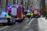 Wypadek na drodze Turawa-Marszałki. Samochód uderzył w drzewo