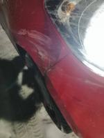 Policja szuka kierowcy, który uderzył w dwa auta i uciekł z miejsca zdarzenia