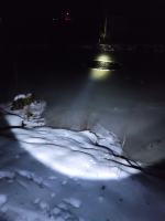 Akcja strażaków na stawie w Boroszowie. Pod koniem załamał się lód