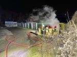 Pożar w garażach na Luboszyckiej. Jedna osoba nie żyje, dwie zostały ranne