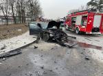 Zderzenie volvo z mercedesem w Opolu. Trzy osoby przewiezione do szpitala