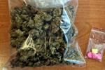 Amfetamina, marihuana oraz tabletki ekstazy w mieszkaniu 38-latki