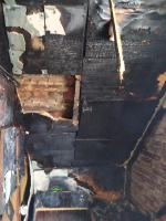 Ogień na poddaszu w budynku jednorodzinnym. Akcja strażaków w Kędzierzynie-Koźlu