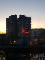 Pożar w bloku przy pl Józefa Piłsudskiego w Opolu 