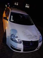 Pościg ulicami Krapkowic. 27 - latek skończył ucieczkę dachując 