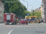 Zderzenie pojazdów na skrzyżowaniu w Opolu. Poszkodowana kobieta z dwójką dzieci