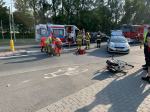 Poważny wypadek na przejściu dla pieszych. Nieprzytomny rowerzysta w szpitalu