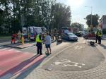 Poważny wypadek na przejściu dla pieszych. Nieprzytomny rowerzysta w szpitalu