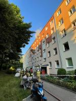 Pożar w bloku przy ulicy Dambonia w Opolu. Jedna osoba została poszkodowana