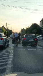 Komprachcice: Mężczyzna z bronią w ręku biegał po ulicy. Sprawna akcja policji