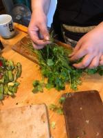 Wolontariusze z akcji "Jedzenie Zamiast Bomb karmili bezdomnych przez 7 miesięcy