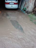 Kilkanaście gospodarstw zalanych w gminie Kamiennik. Wydano kolejne ostrzeżenia 