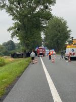 Tir wywrócił się na DK 39. Ranne dziecko i kierowca