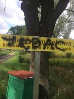 Wulgarne napisy w gminie Popielów. Nagroda za wskazanie sprawcy
