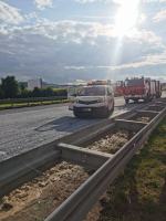 Wypadek na A4. Pijany kierowca ciężarówki wjechał w samochód osobowy