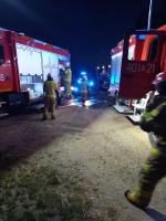 Powiat brzeski: Osobówka uderzyła w słup energetyczny