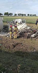 Wypadek na A4. Samochód ciężarowy staranował samochód służby drogowej