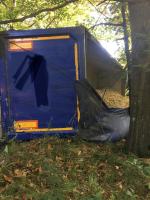 Tragiczny wypadek w Kotlarni. Nie żyje kierowca osobowej skody