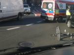 Potrącenie rowerzysty w Brzegu. Poszkodowany trafił do szpitala