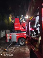 40-latek poważnie poparzony w wyniku pożaru w Szydłowicach. Lądował śmigłowiec LPR