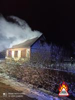 Pożar domu w powiecie Oleskim. W akcji 9 zastępów straży