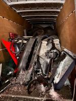 Kradli samochody i sprzedawali na części