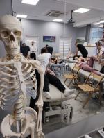 Szkolą przyszłych fizjoterapeutów. Jest szansa, na dalsze darmowe szkolenia dzięki EBO