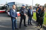 Policjanci prowadzą działania "STOP-BUS"