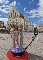 Fotobudka 360 - wynajem na imprezy. HIT 2022/2023!