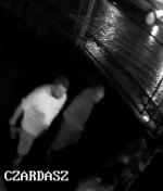 Policjanci poszukują sprawcy pobicia w Opolu z 21 sierpnia 2022