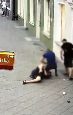 Chuligan zatrzymany w centrum Opola - wyzywał, uderzał i zaczepiał przechodniów
