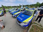 Bezpieczeństwo i ekologia. 10 nowych hybrydowych radiowozów dla opolskiej policji