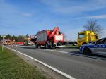 Wypadek na DK45. Jedna osoba poszkodowana