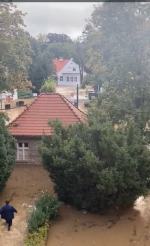 Nysa: ewakuacja szpitala po zalaniu. Brak jest prądu 