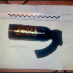 Pokłócił się z dwoma mężczyznami. Po chwili zaatakował ich maczetą i gazem