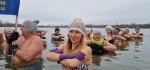 Uwielbiają zimno i lodowatą wodę - opolskie morsy świętowały Dzień Morsa
