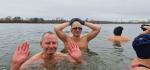 Uwielbiają zimno i lodowatą wodę - opolskie morsy świętowały Dzień Morsa