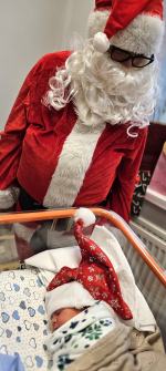 Święty Mikołaj odwiedził także Kliniczne Centrum Ginekologii i Położnictwa