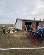 Pożar w chlewni w Radoszowach - większość zwierząt uratowana