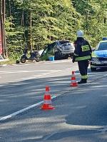 Zderzenie opla i forda w Jełowej. Cztery osoby trafiły do szpitala