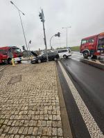 Wypadek na skrzyżowaniu DK40 i DK45. Do szpitala trafiło dziecko i osoba dorosła