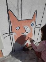 Wspólne malowanie połączyło dzieci, rodziców i artystów